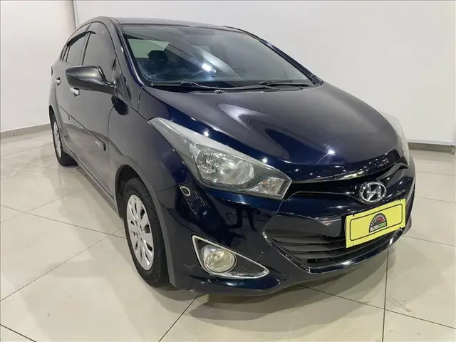 Carro Hyundai HB20S 2014 1.0 Comfort Style (Flex)