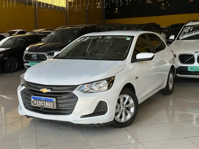Carro Chevrolet Onix 2023 LT 1.0