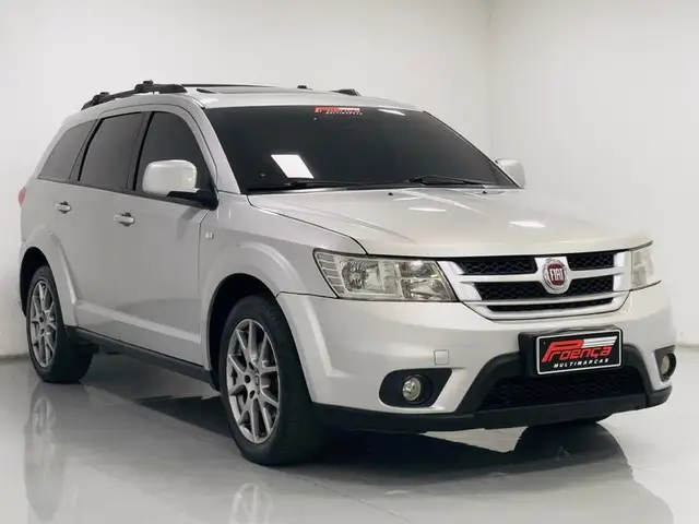 Carro Fiat Freemont 2014 2.4 16V Precision (Aut)