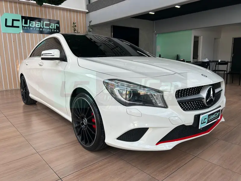 Mercedes-Benz Classe CLA CLA 200 1st Edition DCT