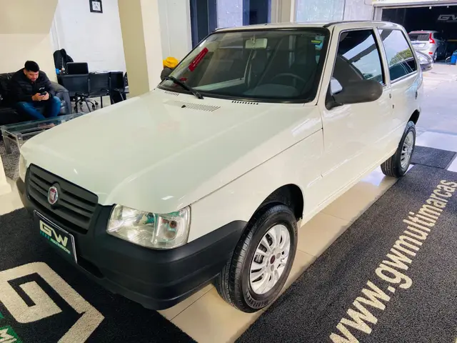 Carro Fiat Uno Mille 2013 Fire Economy 1.0 (Flex) 2p