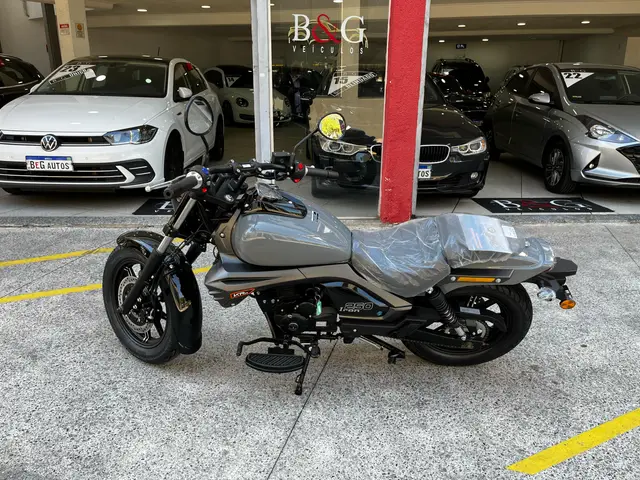 Moto Shineray Iron 2025 250