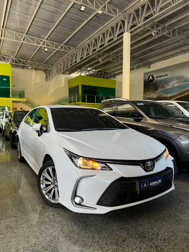 Carro Toyota Corolla 2023 XEi 2.0 Flex