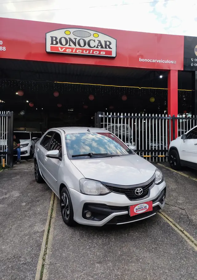 Carro Toyota Etios Sedan 2021 X Plus 1.5 (Aut) (Flex)