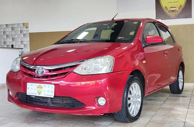 Carro Toyota Etios 2014 XLS 1.5 (Flex)