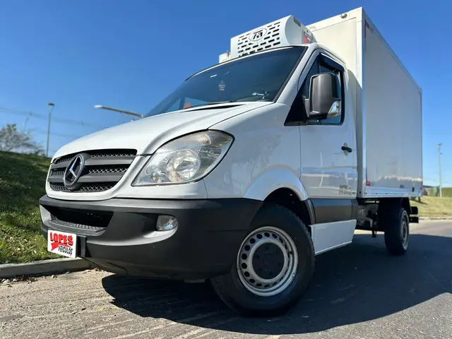 Carro Mercedes-Benz Sprinter 2015 Chassi 313 CDI Street Longo