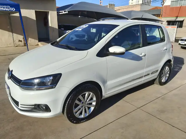 Carro Volkswagen Fox 2022 1.6 MSI Connect (Flex)