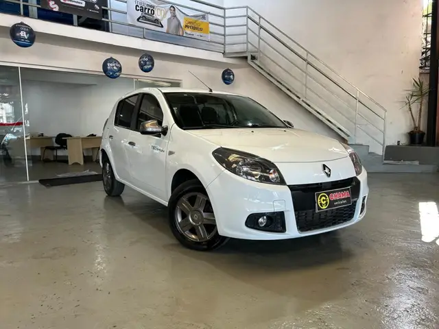 Carro Renault Sandero 2014 Tech Run 1.0 16V (Flex)