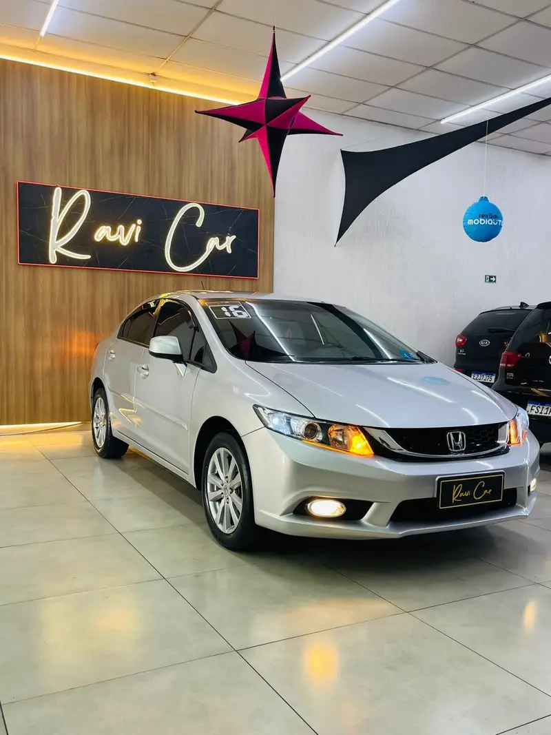 Honda Civic LXS 1.8 i-VTEC (Aut) (Flex)