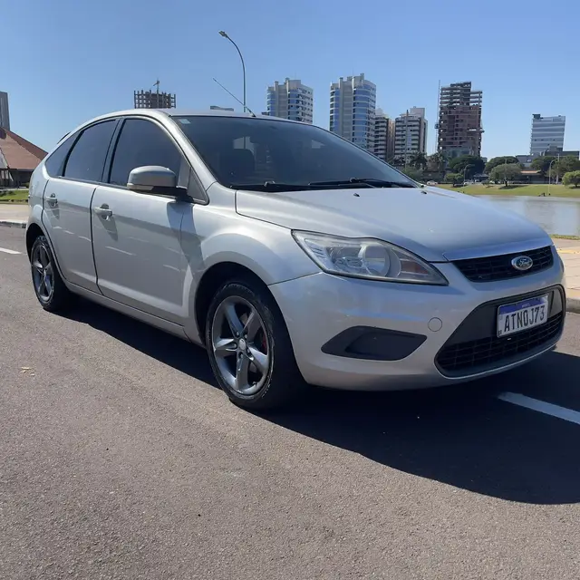 Carro Ford Focus Hatch 2011 GL 1.6 16V (Flex)