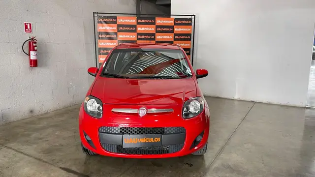 Carro Fiat Palio 2014 Attractive 1.0 Evo (Flex)