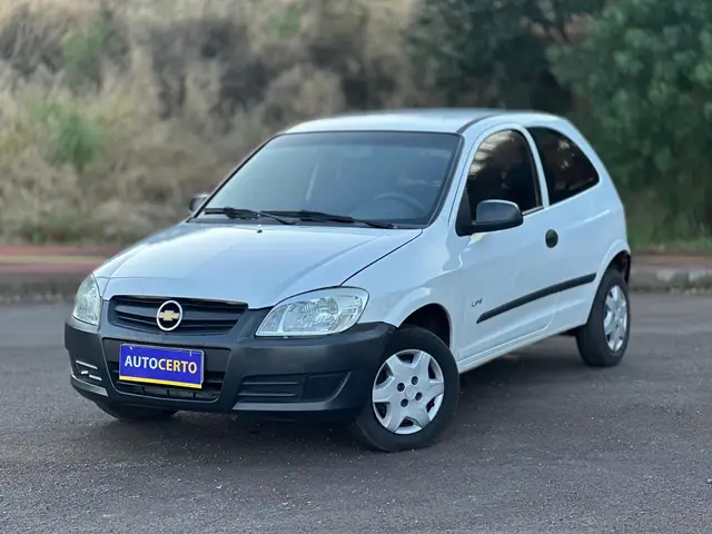 Carro Chevrolet Celta 2011 Life 1.0 VHCE (Flex) 2p