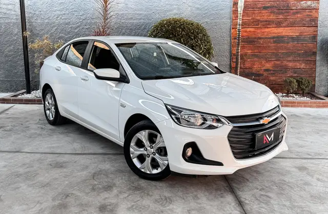 Carro Chevrolet Onix Plus 2024 LTZ 1.0 Turbo (Aut.)