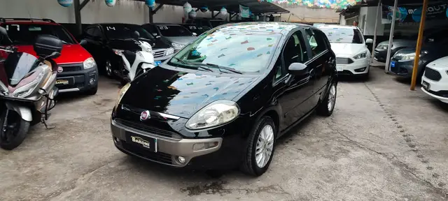 Carro Fiat Punto 2014 Essence 1.6 16V (Flex)