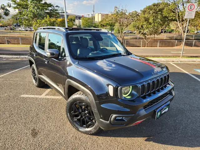 Carro Jeep Renegade 2022 Trailhawk T270 4x4 AT9