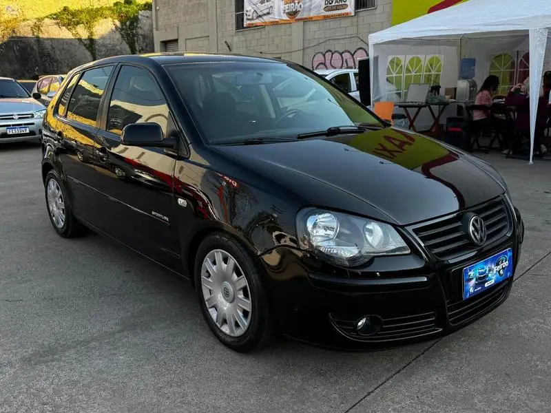 Volkswagen Polo Hatch. Sportline 1.6 8V (Flex)