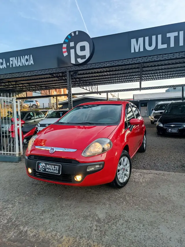 Carro Fiat Punto 2014 Attractive 1.4 (Flex)