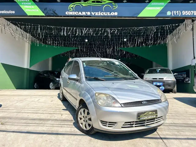 Carro Ford Fiesta Sedan 2005 1.6 (Flex)