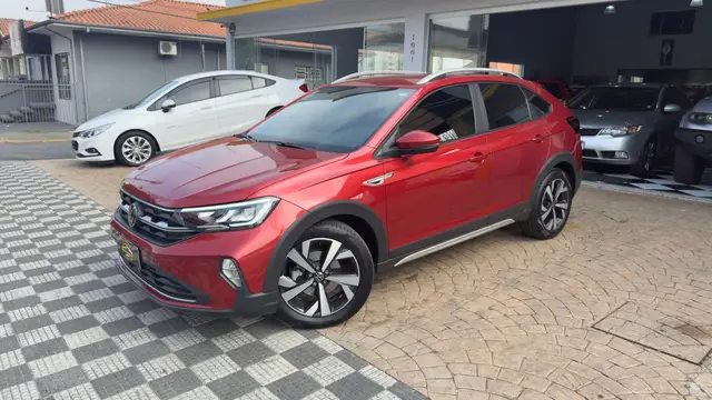 Carro Volkswagen Nivus 2023 Highline 200 TSI