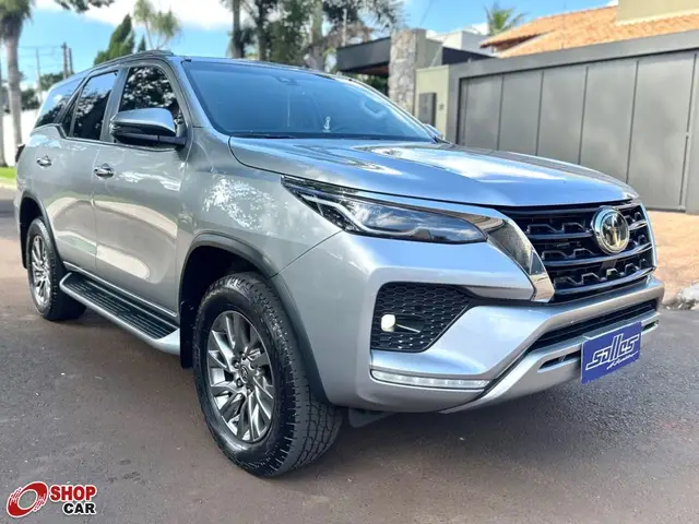 Carro Toyota Hilux Cabine Dupla 2021 SRV 2.7 CD 4x2 (Flex) (Aut)