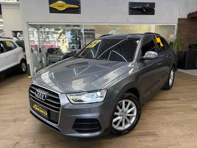 Carro Audi Q3 2017 1.4 TFSI Attraction S Tronic