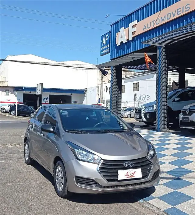 Carro Hyundai HB20 2017 1.0 Comfort (Flex)