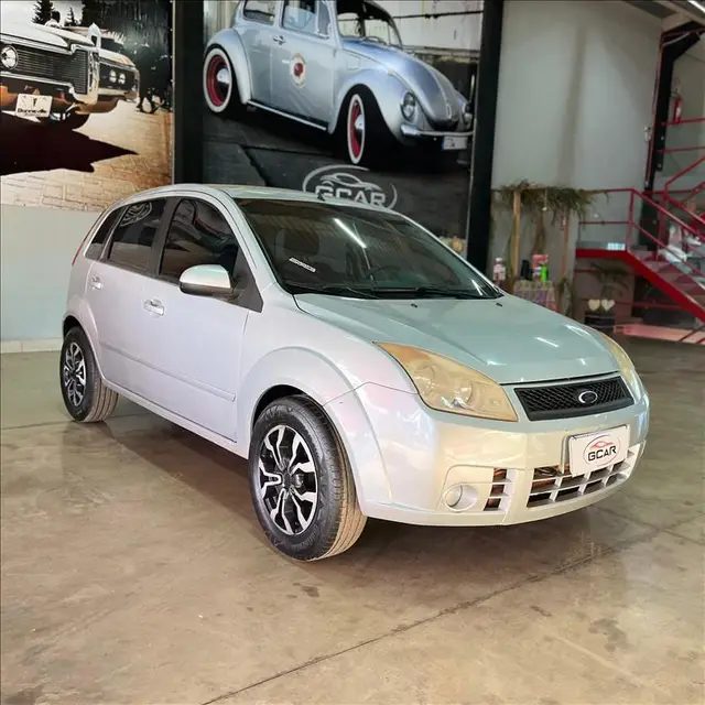 Carro Ford Fiesta Hatch 2008 Class 1.0 (Flex)
