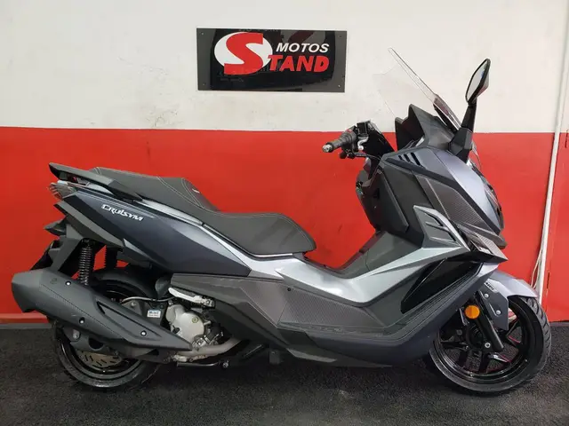 Moto Dafra Cruisym 2025 300