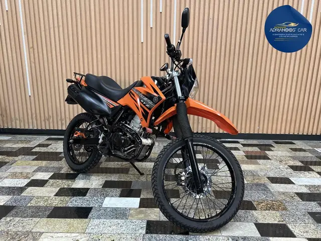Moto Yamaha XTZ 250 Lander 2015 249 cc