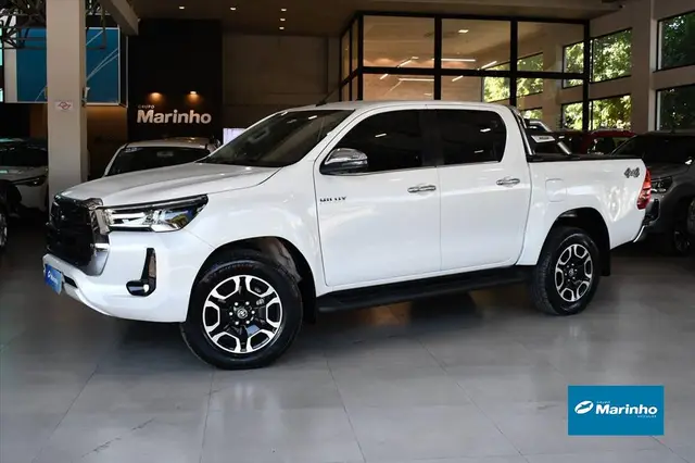 Carro Toyota Hilux Cabine Dupla 2023 SRX Limited 4x4 2.8 TDI Diesel Aut