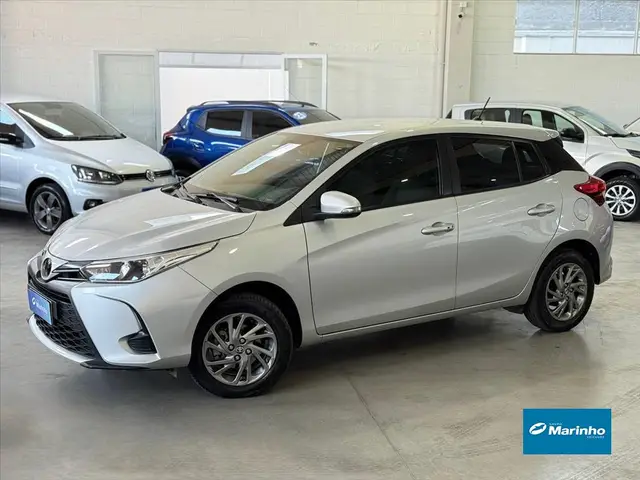Carro Toyota Yaris Sedan 2023 XS 1.5 (Flex) (Aut)
