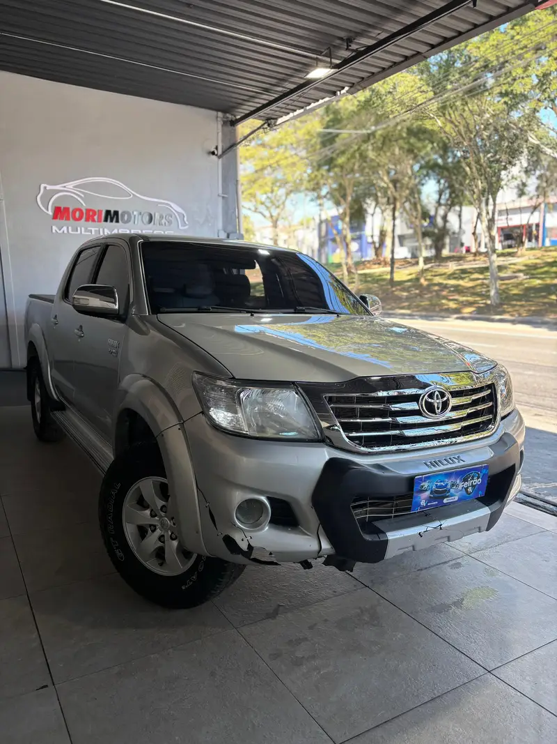 Toyota Hilux Cabine Dupla Hilux 2.7 SRV CD 4x4 (Flex) (Aut)
