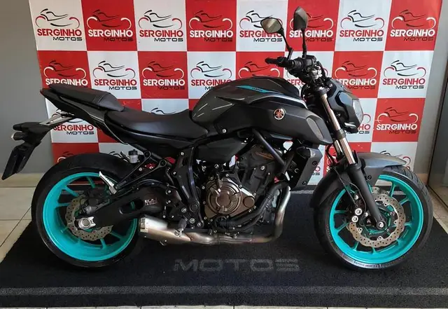 Moto Yamaha MT-07 2025 ABS