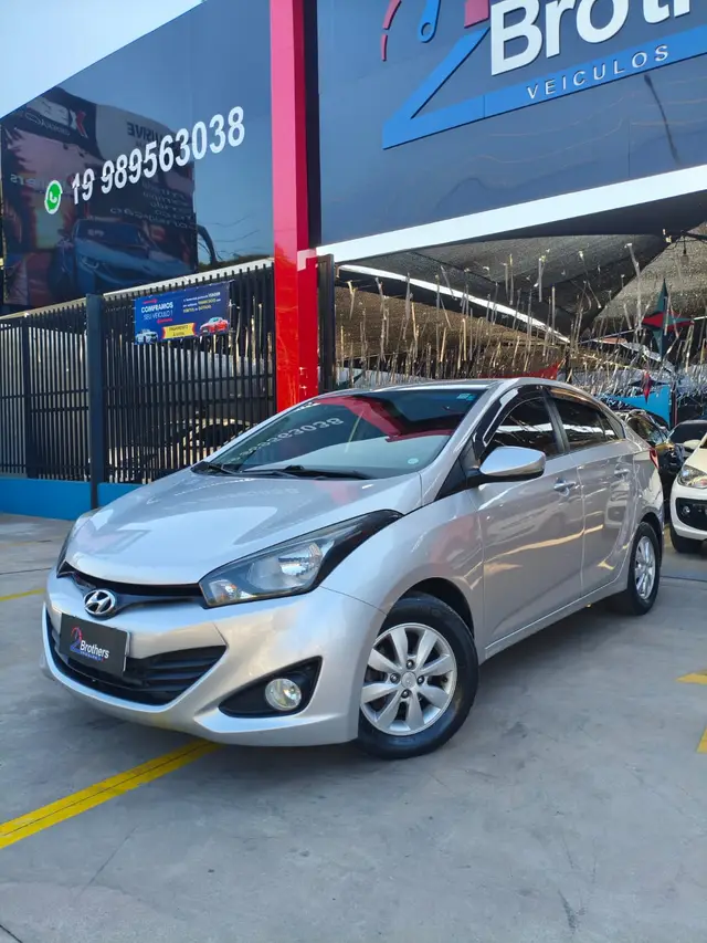 Carro Hyundai HB20S 2014 1.0 Comfort Plus (Flex)