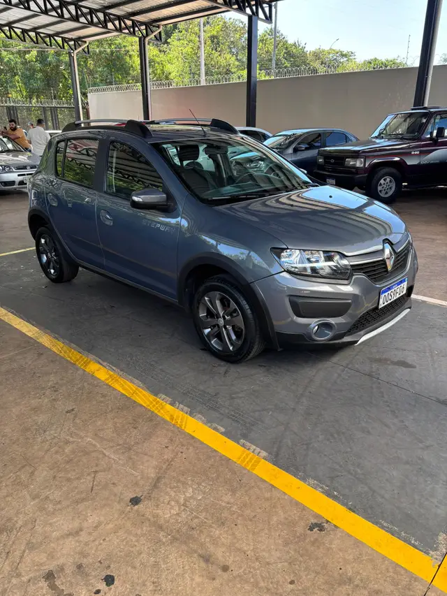 Carro Renault Sandero 2016 Dynamique 1.6 8V (Flex)