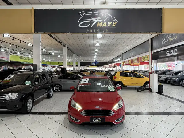 Carro Ford Focus Hatch 2019 Titanium 2.0 PowerShift