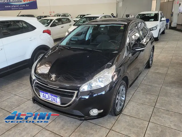 Carro Peugeot 208 2014 Griffe 1.6 16V (Flex)