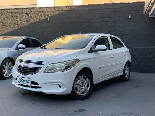 Carro Chevrolet Onix 2015 1.0 LT SPE/4