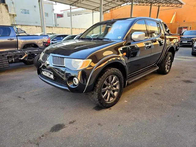 Carro Mitsubishi L200 2009 Triton HPE 3.2 CD TB Int.Diesel Aut