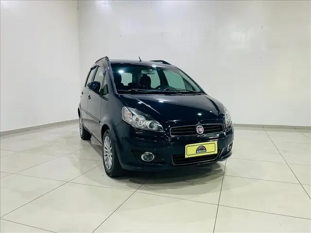 Carro Fiat Idea 2013 Essence 1.6 16V E.TorQ Dualogic (Flex)