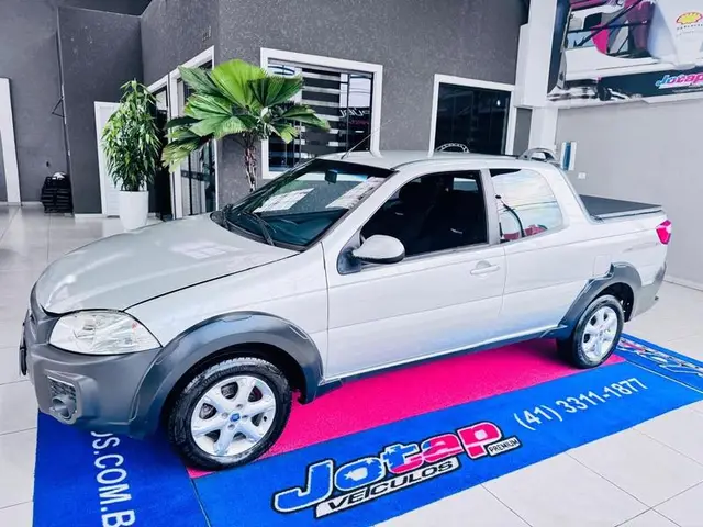 Carro Fiat Strada 2019 1.4 CD Freedom