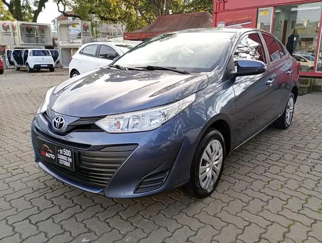 Carro Toyota Yaris Sedan 2020 1.5 XL (Flex)