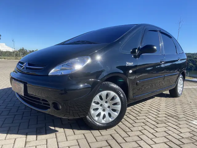 Carro Citroën Xsara Picasso 2004 Exclusive 2.0 16V