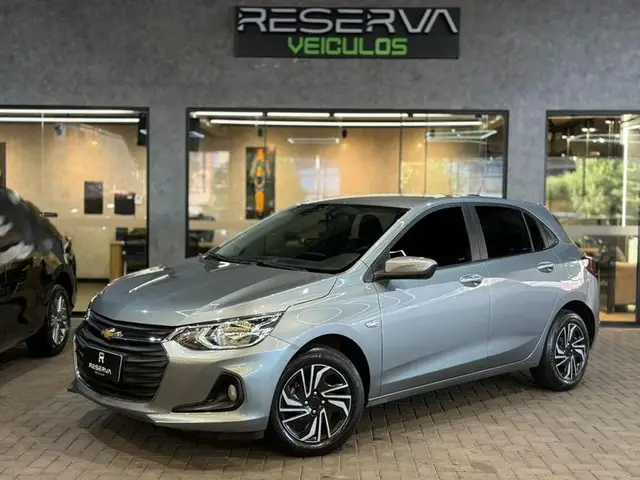 Carro Chevrolet Onix 2024 LT 1.0