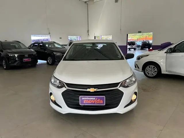 Carro Chevrolet Onix 2024 1.0