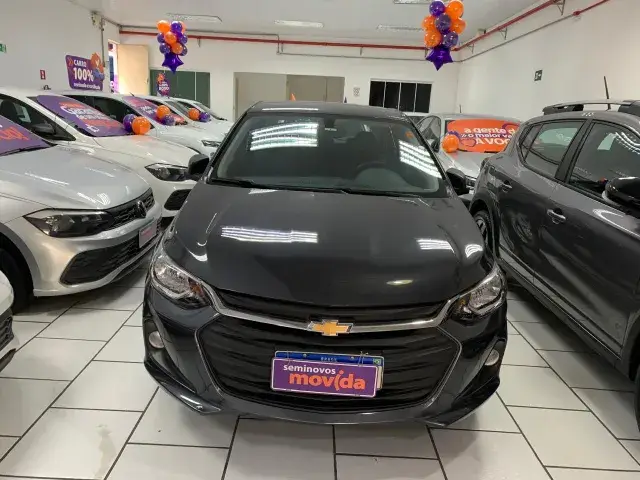 Carro Chevrolet Onix 2024 1.0