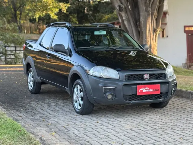 Carro Fiat Strada 2015 Working 1.4 (Flex) (Cabine Dupla)