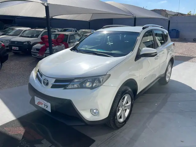 Carro Toyota RAV4 2013 4x2 2.0 16V (aut)