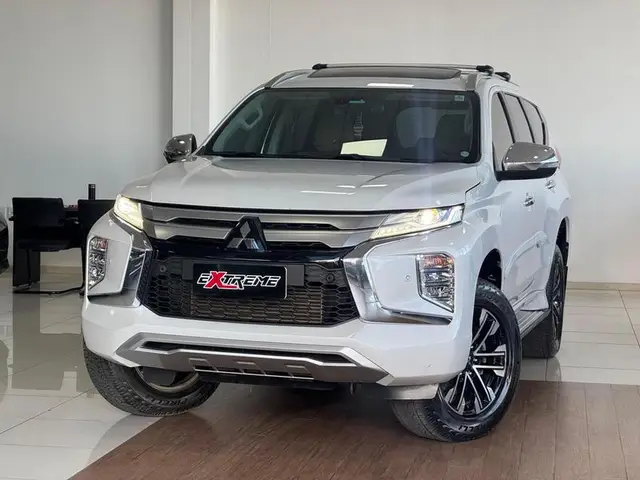 Carro Mitsubishi Pajero Sport 2024 HPE 2.4