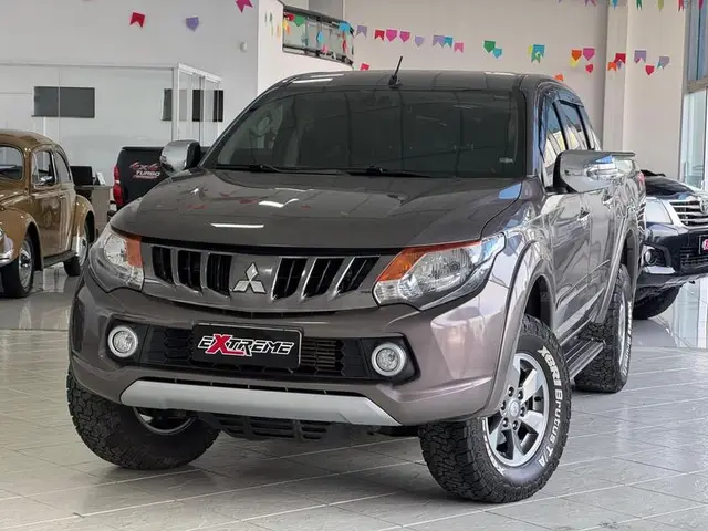Carro Mitsubishi L200 Triton Sport 2018 Sport 2.4 DID-H HPE 4WD (Aut)